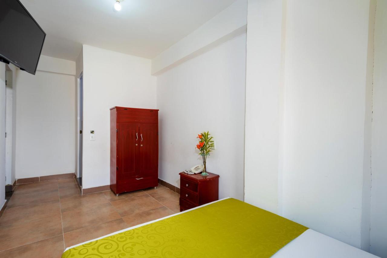 Hotel Ayenda 1234 Imperio 70 Medellín Esterno foto