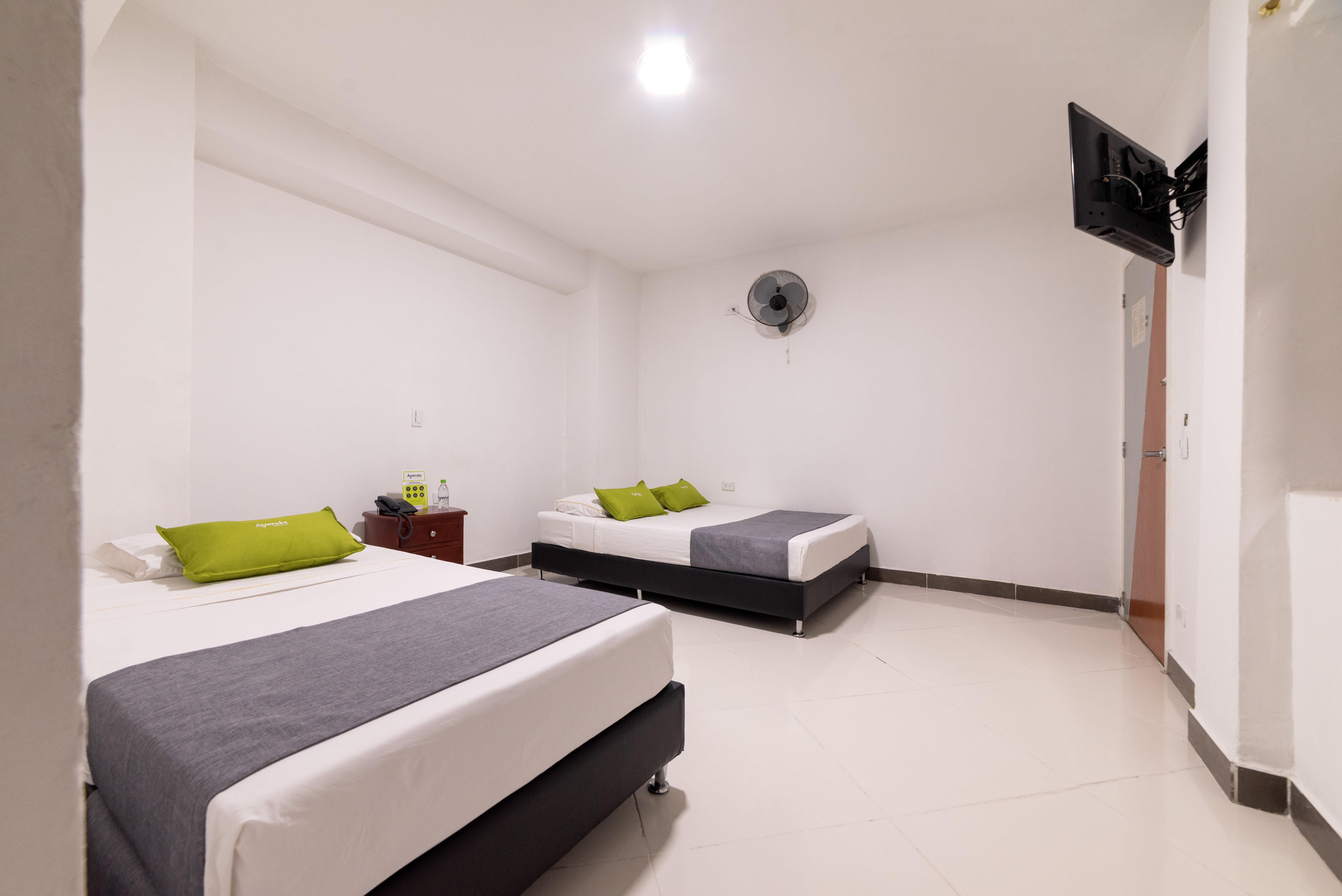 Hotel Ayenda 1234 Imperio 70 Medellín Esterno foto