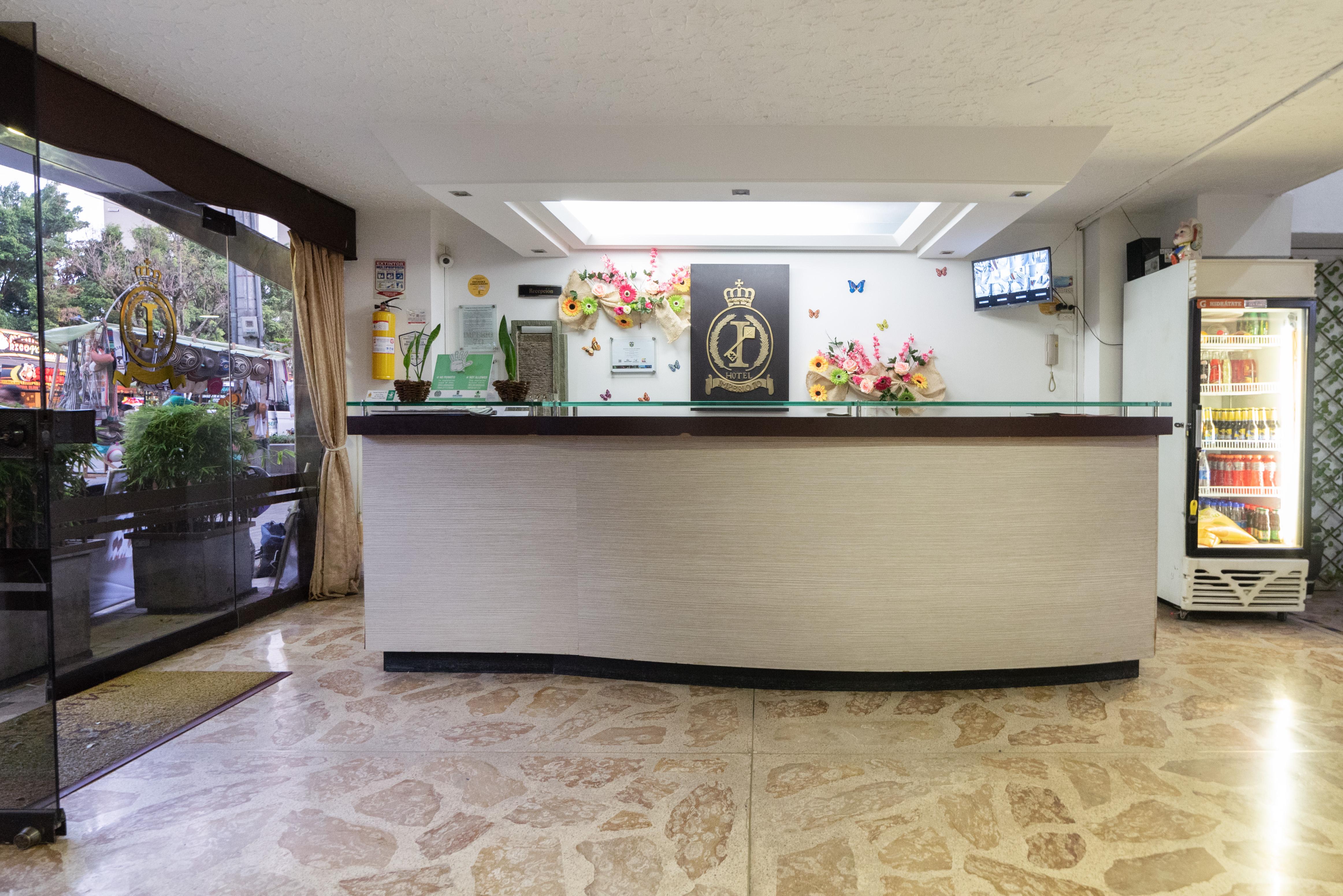 Hotel Ayenda 1234 Imperio 70 Medellín Esterno foto